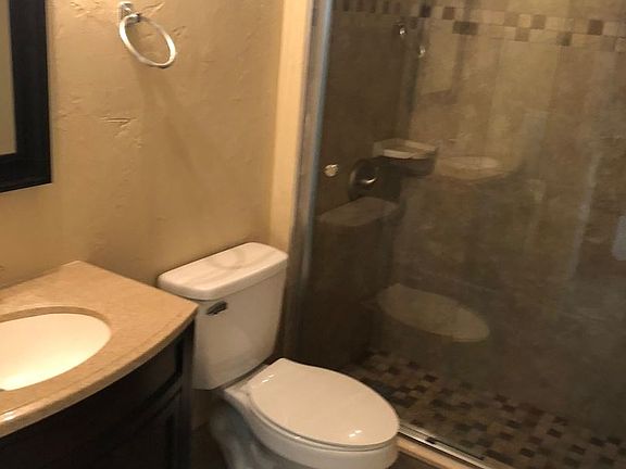 5th image of 2525 N Oleander Ave APT 206