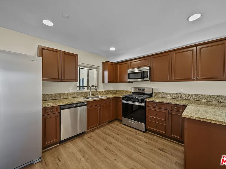5315 Bellingham Ave #204 — Photo 9