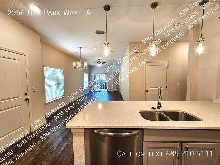 2956 Oak Park Way #A — Photo 4