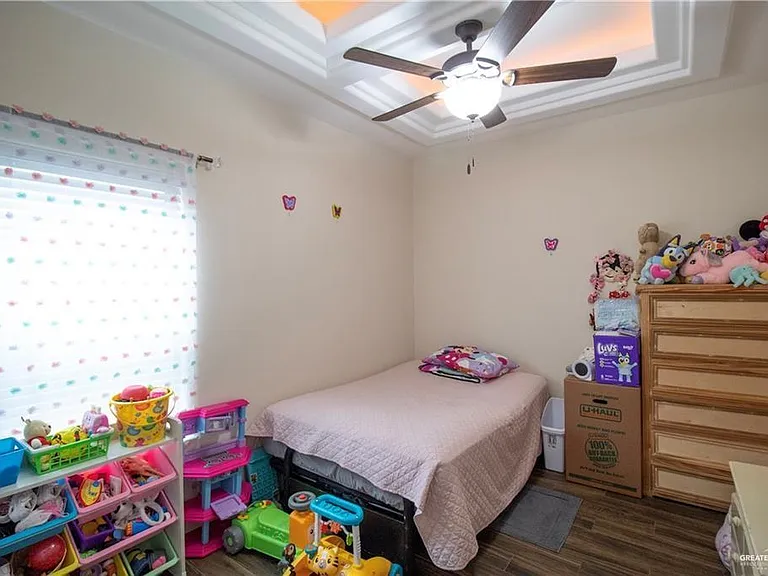 2901 E Imperial Oaks Dr — Photo 9