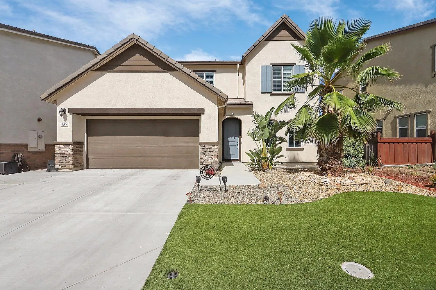 18245 Parkside Ct photo 1