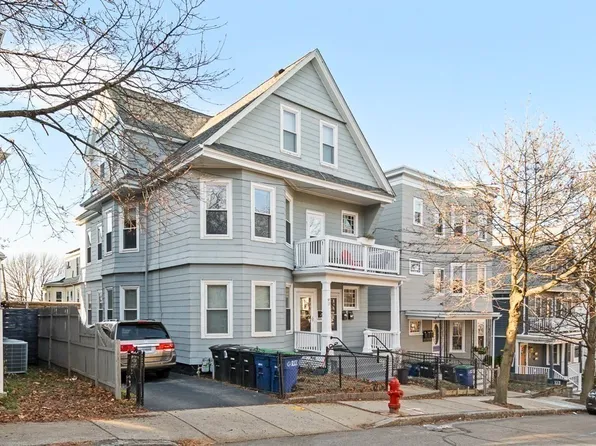 17 Dow St, Somerville, MA 02144