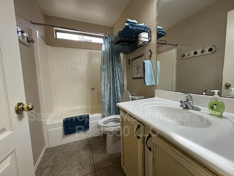 4283 E Shannon St — Photo 20