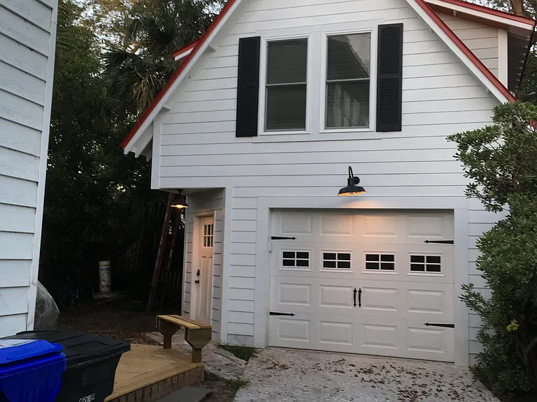 8 Elmwood Ave — Photo 14