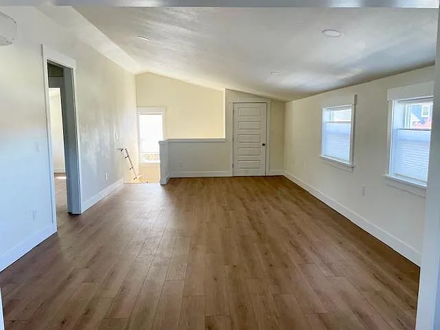 4905 NE 27th Ave — Photo 12