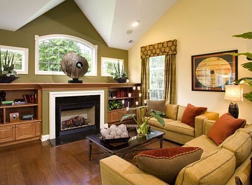 2nd image of 6 Spangenberg Ln