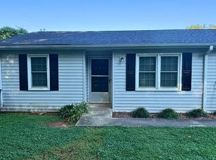 116 E Jones Ave, Pickens, SC 29671