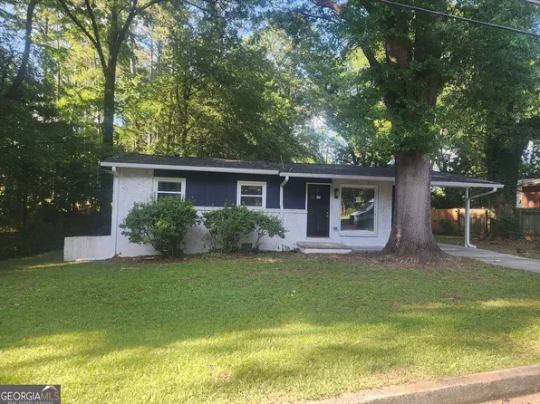 108 Pine Cir, Jonesboro, GA 30236