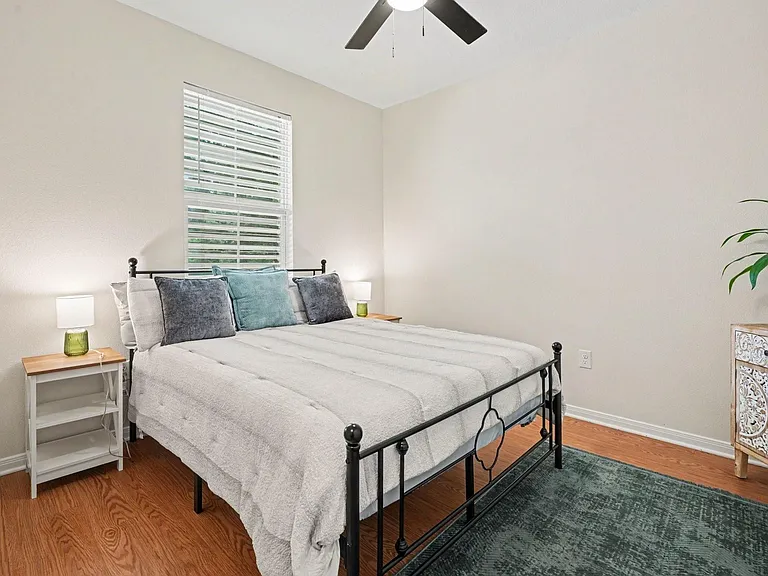 5323 Menard Ave — Photo 12