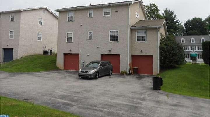 One car garage