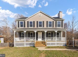 13379 Packard Dr, Woodbridge, VA 22193