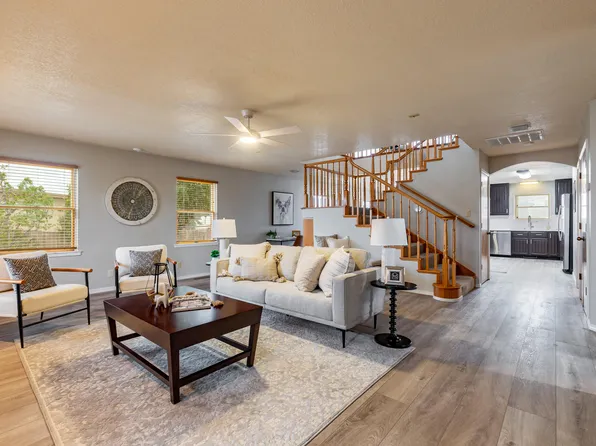 3104 14th Ave SE, Rio Rancho, NM 87124