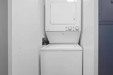 Rented by (Legacy) Elegran