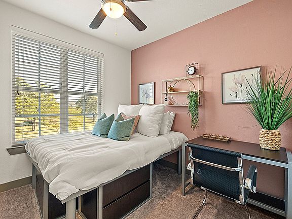 4th image of 2200 Cottage Ln #2-6180