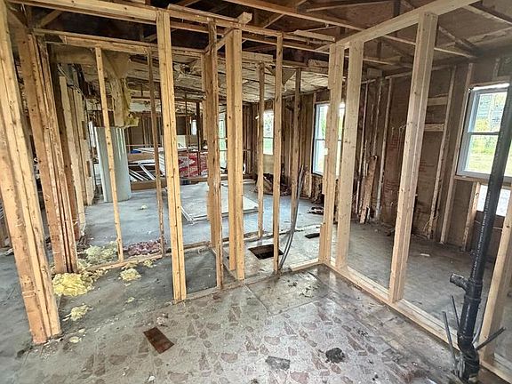 5th image of 27980 Ruritan Rd
