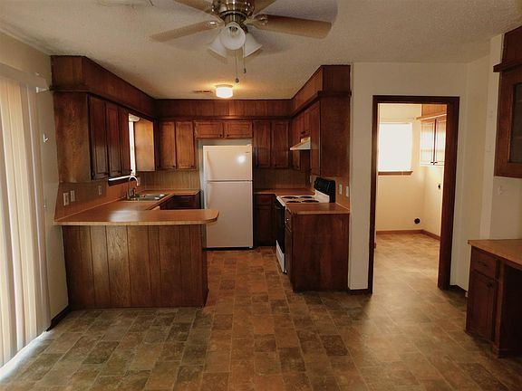 4th image of 7904 NW Terrace Hills Blvd