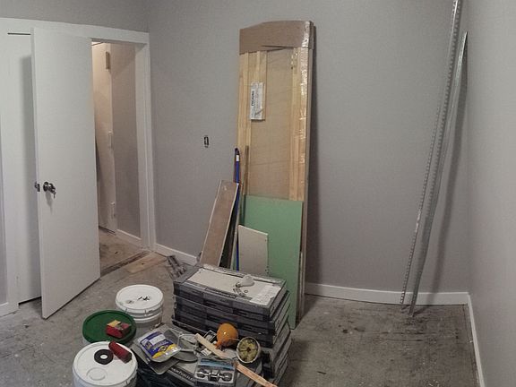 3rd image of 738 E 21st St APT 2B