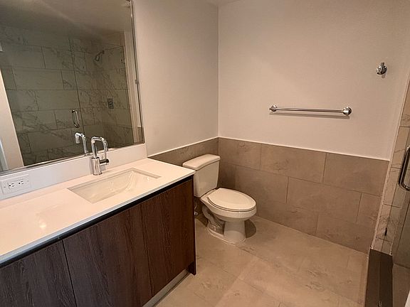 5th image of 2480 NE 182nd Ter #A1