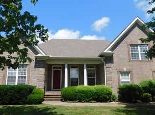 205 Grandview Cir, Gallatin, TN 37066
