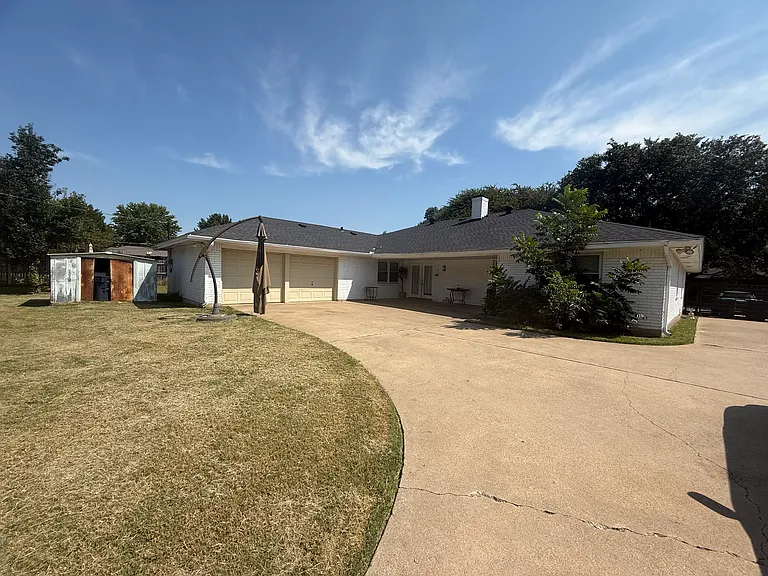 6800 Del Prado Ave — Photo 24