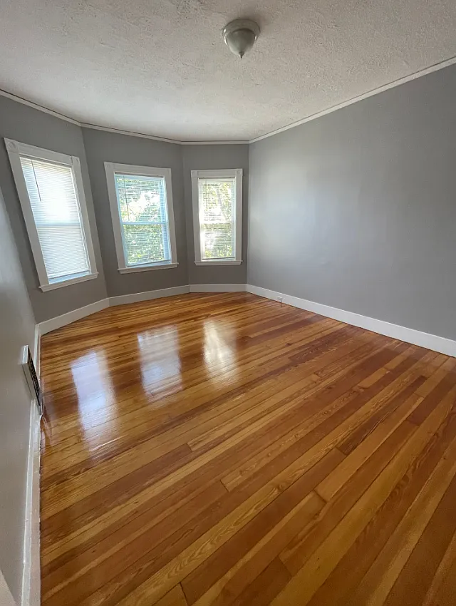Building Photo - 8 Inwood St #3