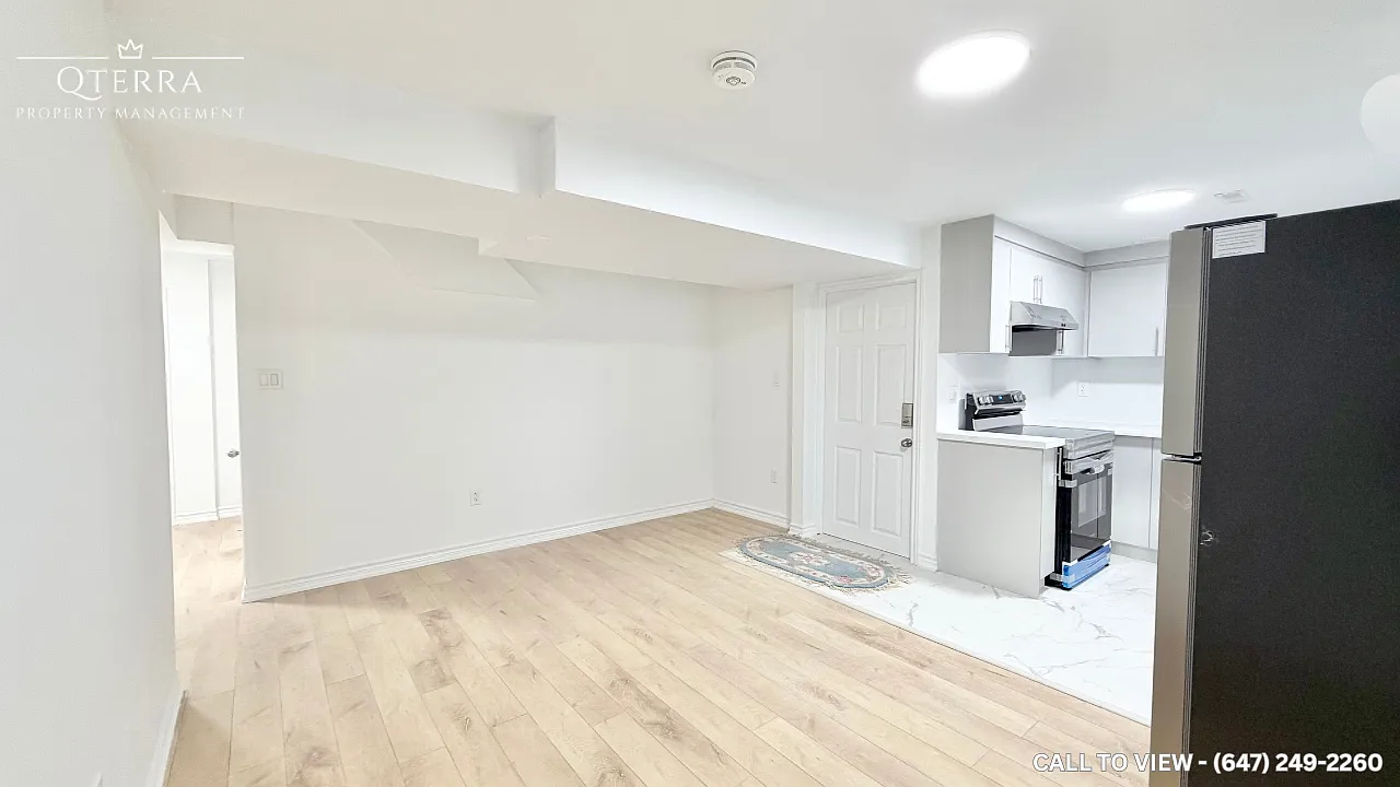 2 bed, 700 sqft, $1,895 — Photo 3