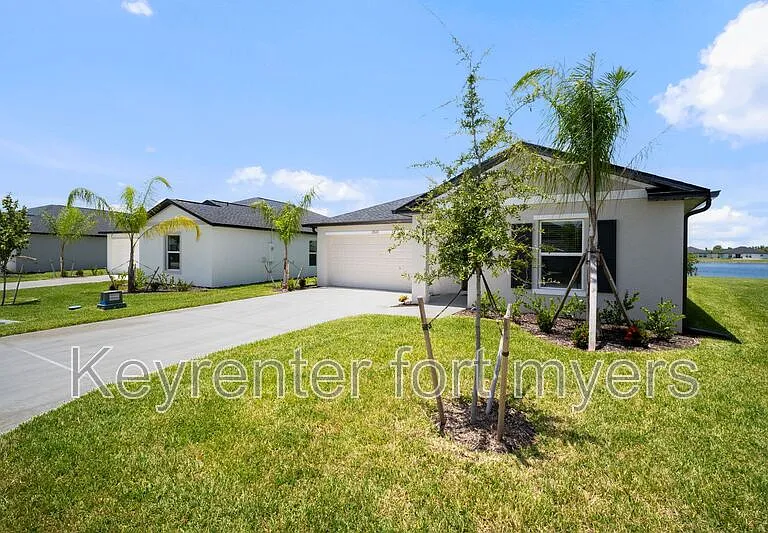 17633 Paradiso Way — Photo 2