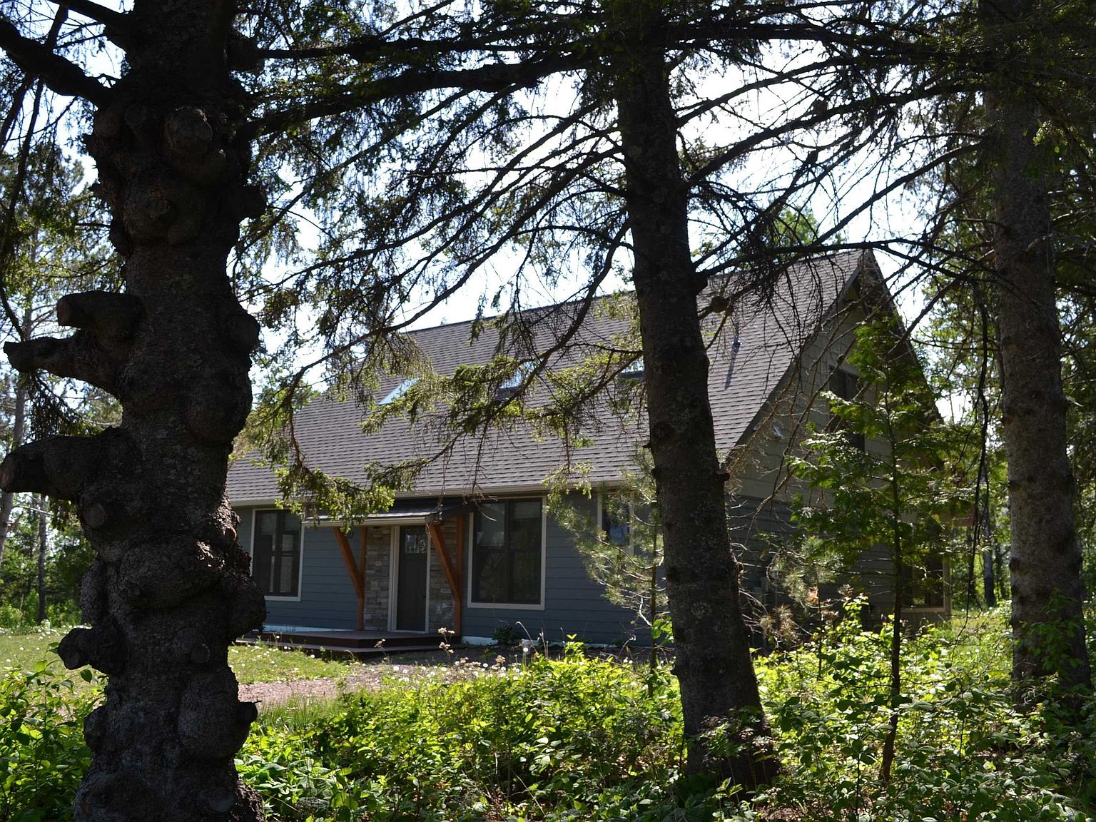 417 4th Ave W, Grand Marais, MN 55604 Zillow