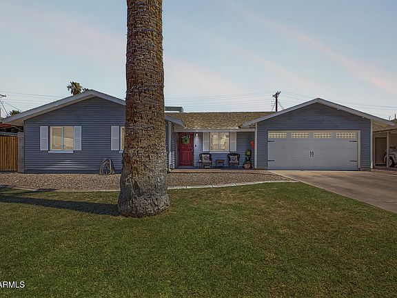 2nd image of 3820 W MYRTLE Avenue
