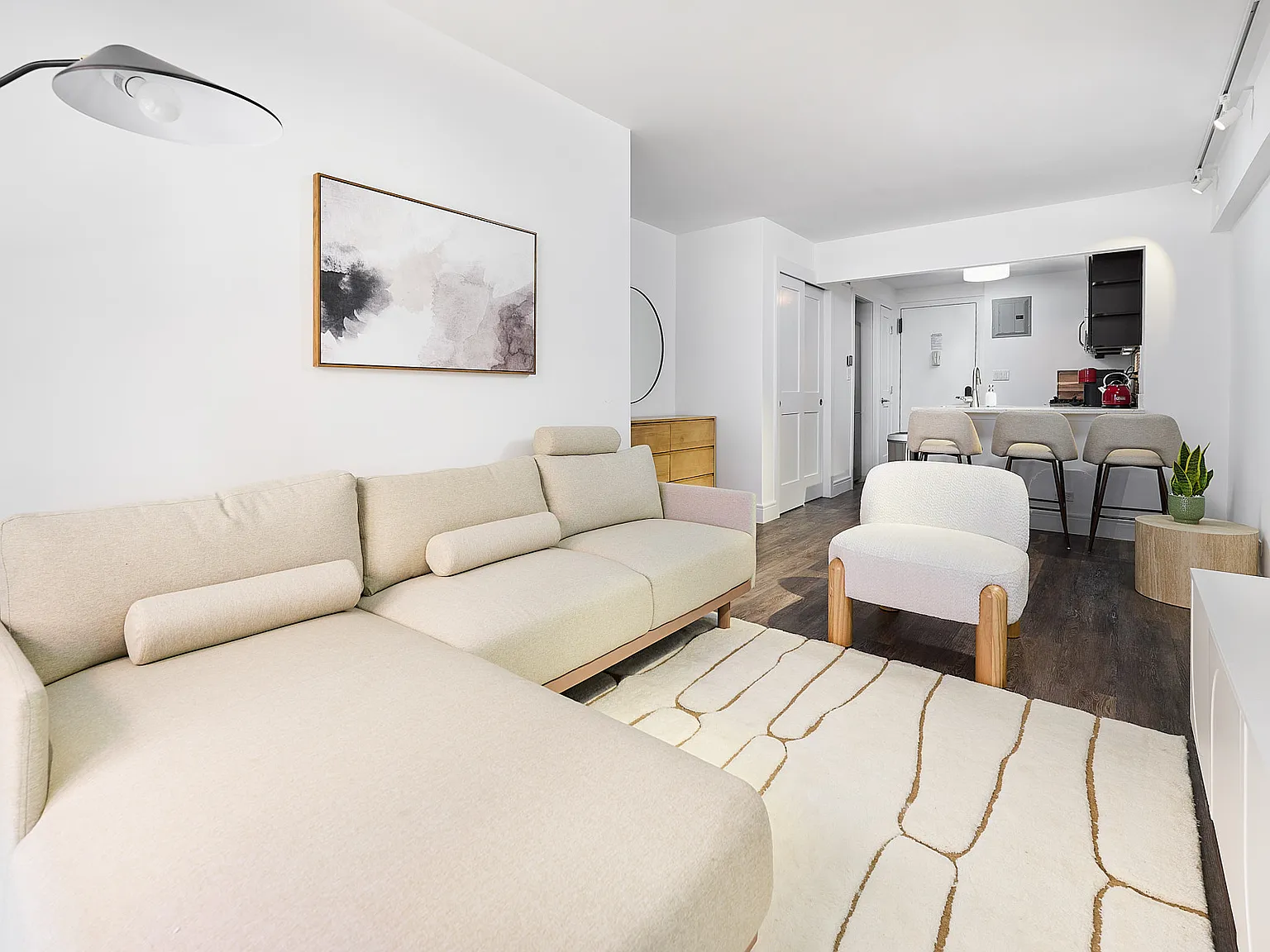 225 East 63rd Street — Photo 2