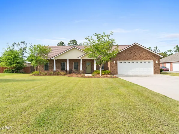 105 White Oaks Blvd, Southport, FL 32409