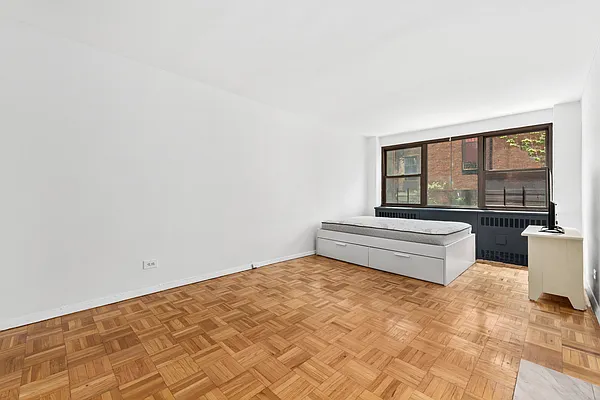 Rented by Compass | media 17