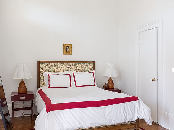 5th image of 1404 Magazine St #1A
