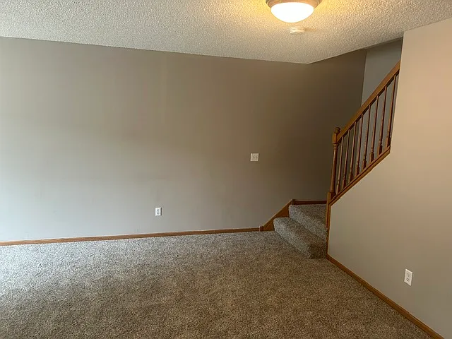 7069 Quail Ave NE — Photo 5