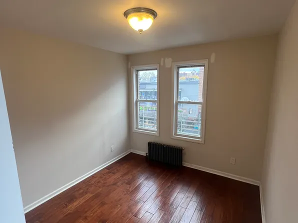 31-89 32nd Street image 9 of 16