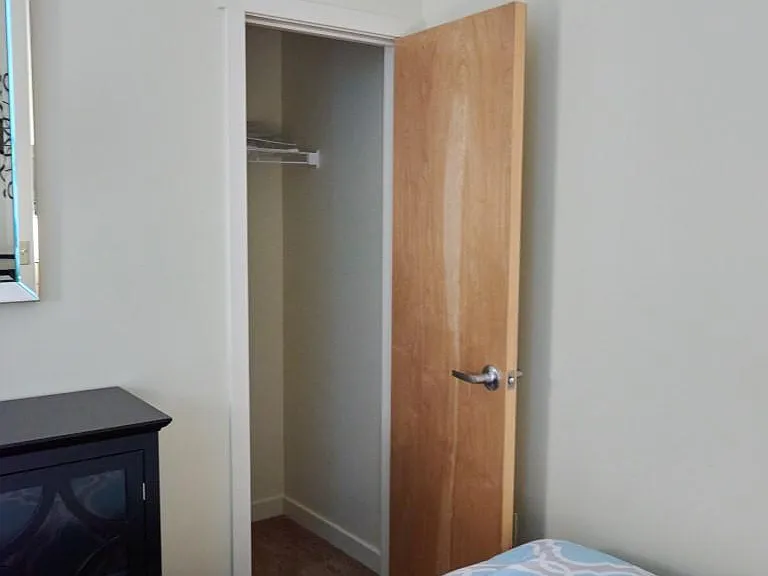 1032 Hope Street Apartments — Photo 31