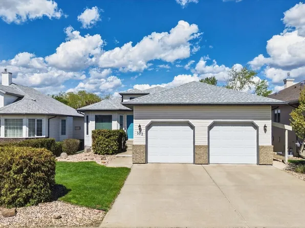 102 Bridgeview Dr, Fort Saskatchewan, AB T8L 4J4