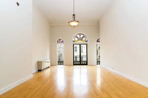 Sold by MNS | media 25