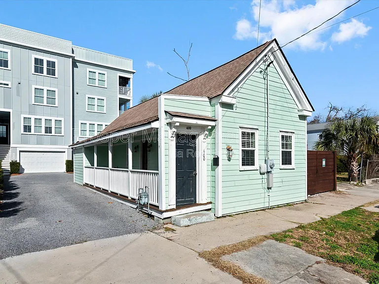 400 Sumter St — Photo 1