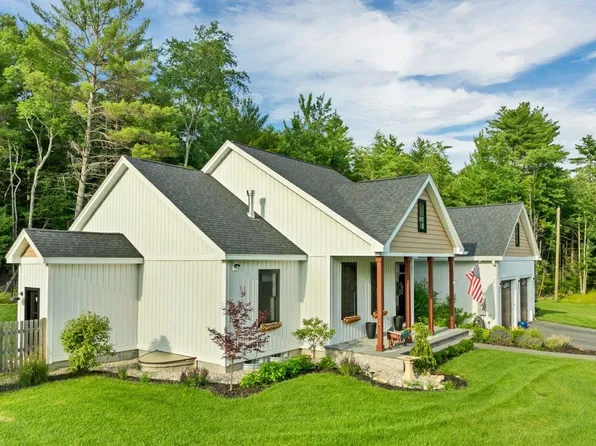 78 Union Wharf Road, Tuftonboro, NH 03853