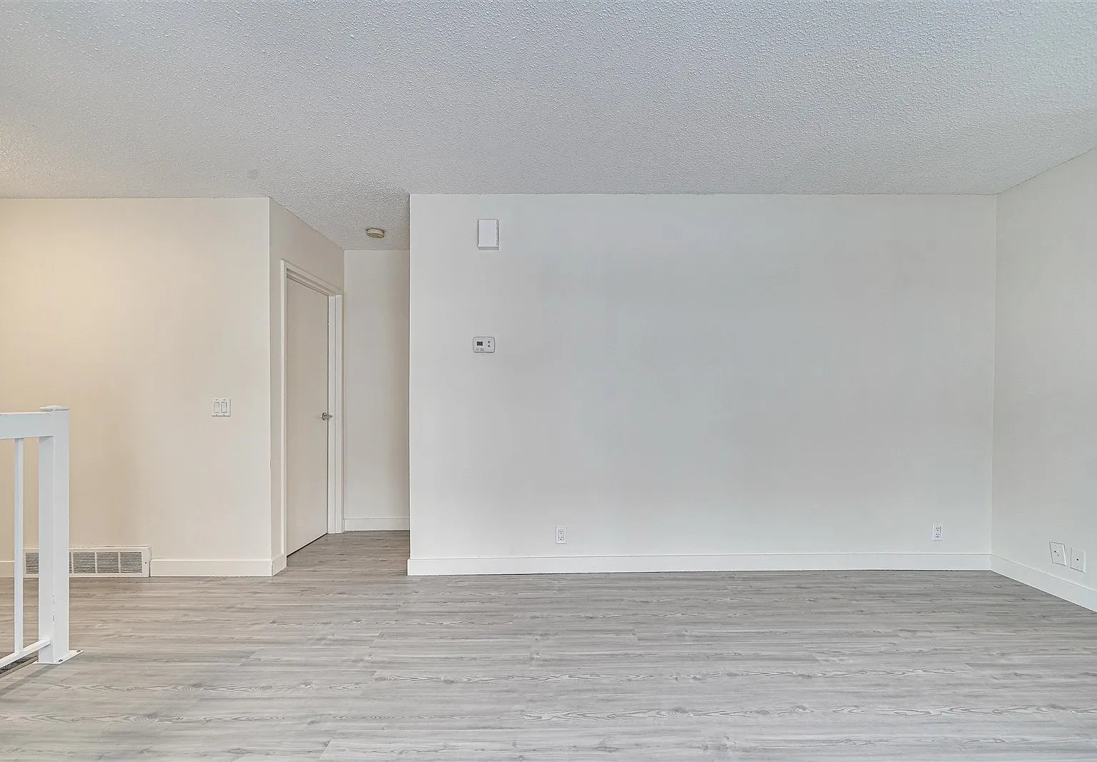 Central Heights Townhomes II — Photo 3