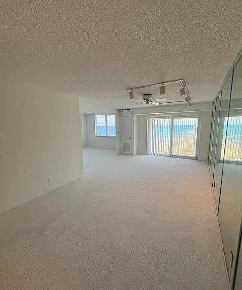 3215 S Ocean Blvd #911 — Photo 1