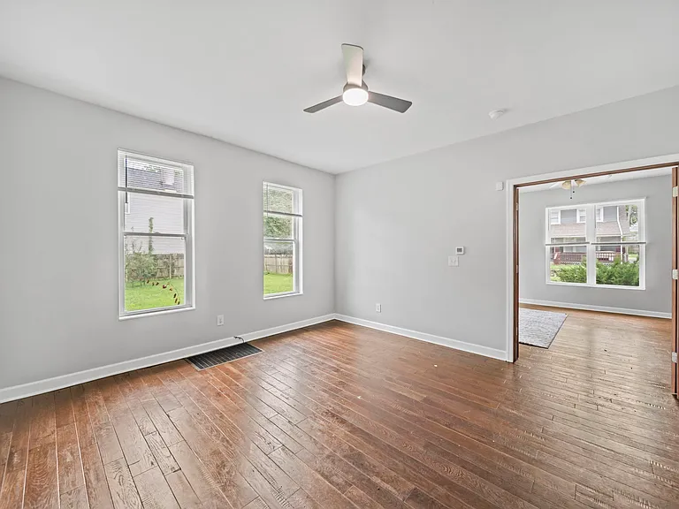 1708 S 3rd St — Photo 12