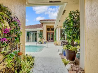 2367 NW 25th Ct, Boca Raton, FL 33434