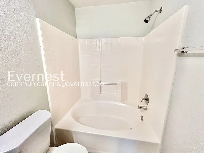 332 Ezekial Ave — Photo 10