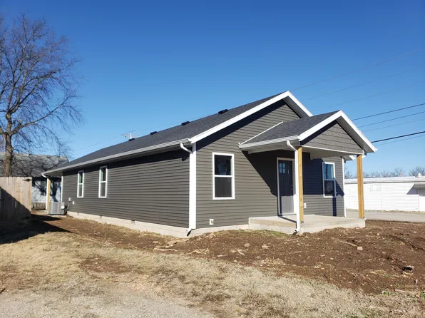 1201 Market St, Mt Vernon, MO 65712