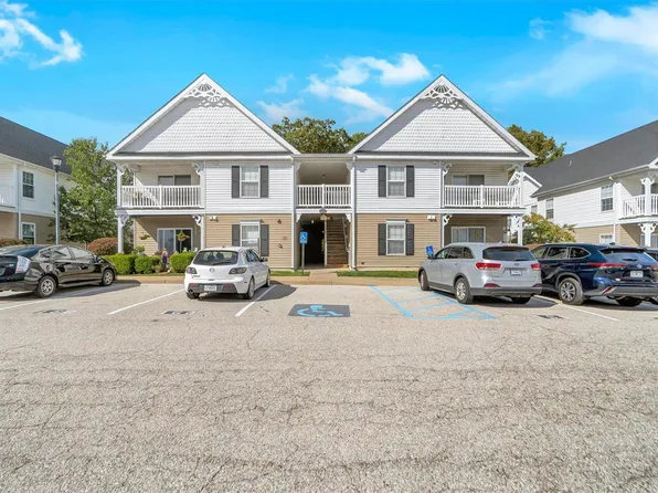 160 Brandy Mill Cir Unit B, High Ridge, MO 63049