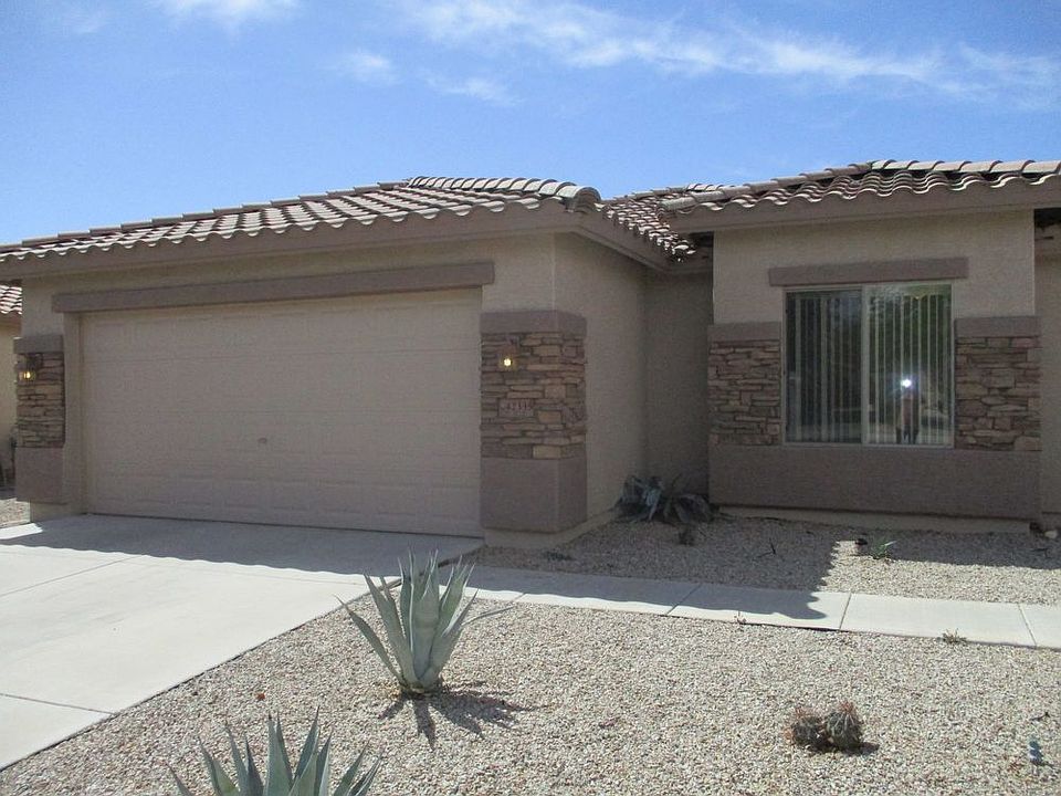 1st image of 42335 W Oakland Dr