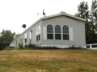 217 Richards Ave W, Alexander, ND 58831