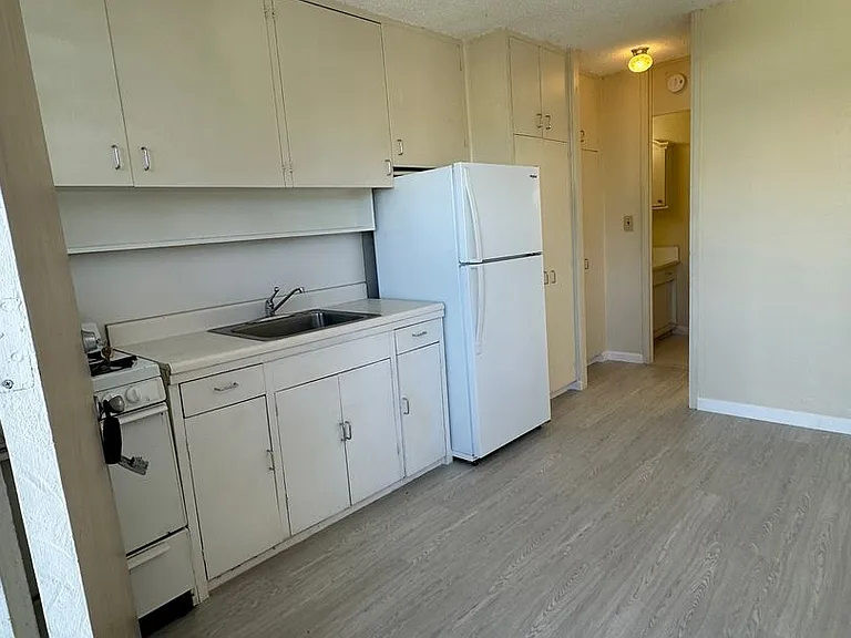 1454 Pele St — Photo 6